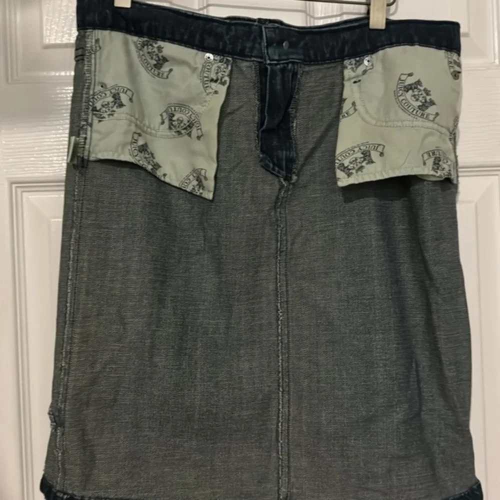 Vintage Y2K Juicy Couture Blue Denim Skirt With‎ Ruffle Size Large